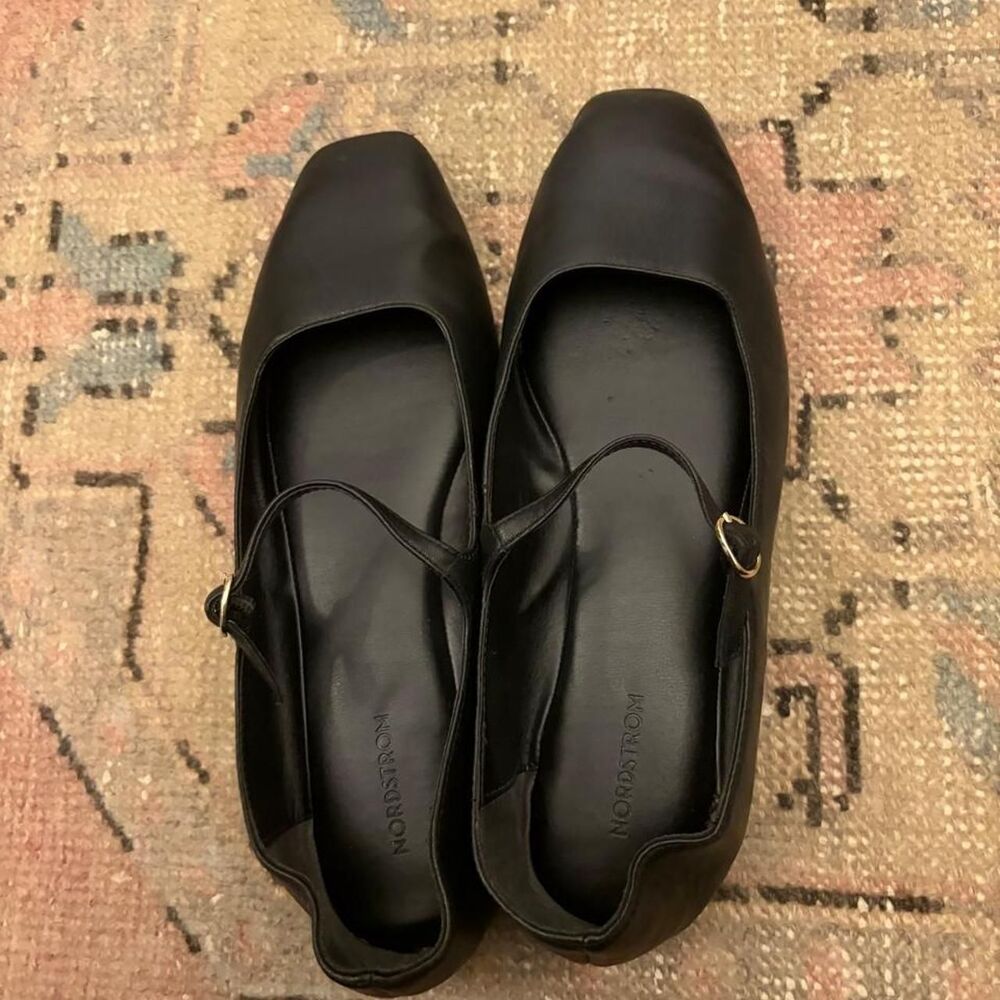 Nordstrom Women's Black Ballet-shoes size 8